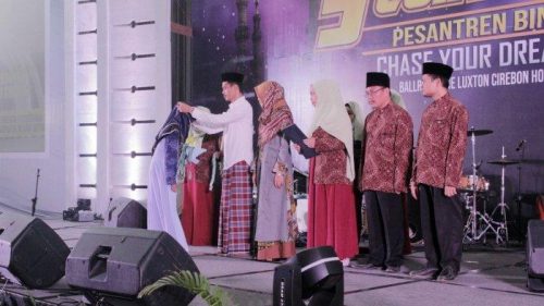 Wisudawan Bina Insan Mulia Cirebon Raih Beasiswa Eropa Dan Dalam Negeri